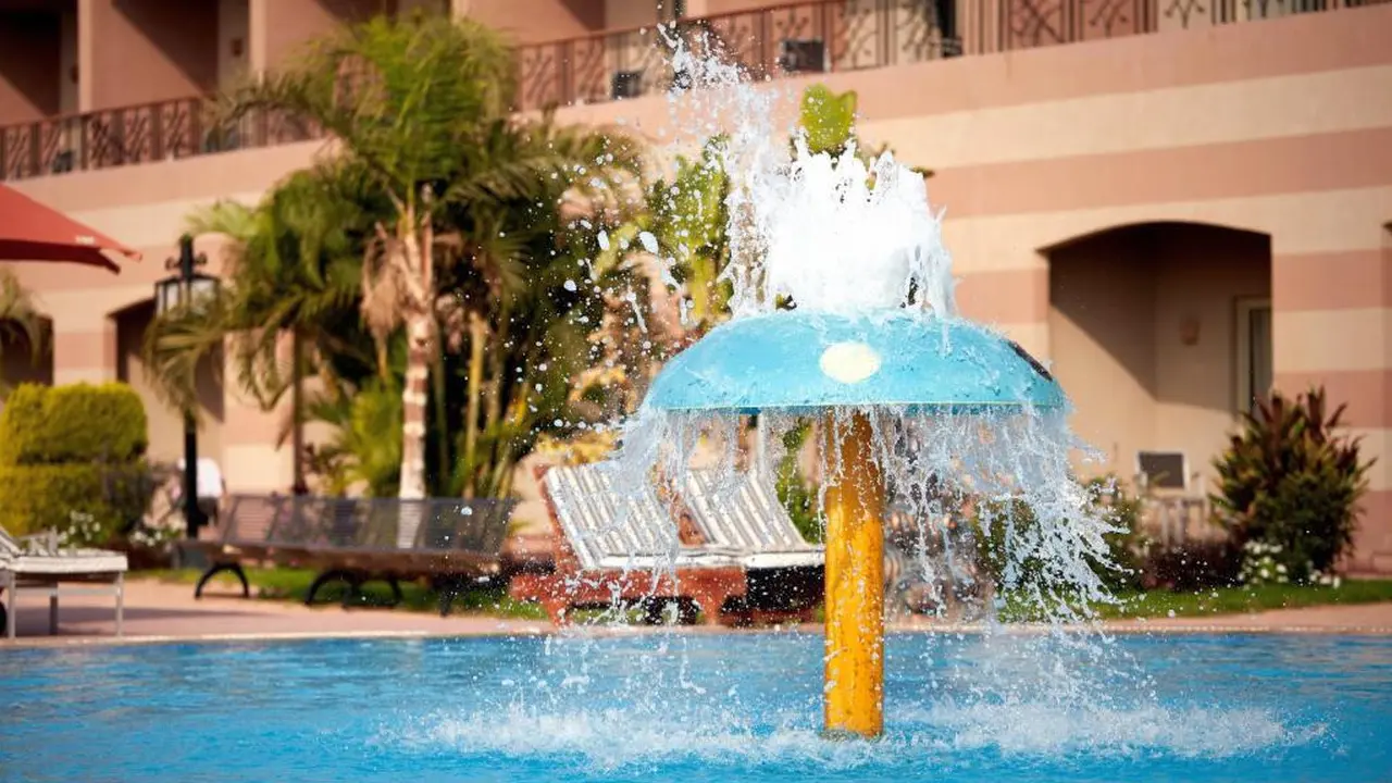 Hotel Coral Sea Beach & Aqua Park - Al Ain Sokhna